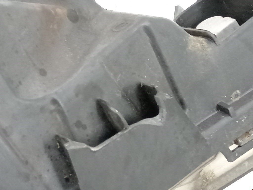 Фара левая PEUGEOT 207 2006-2015