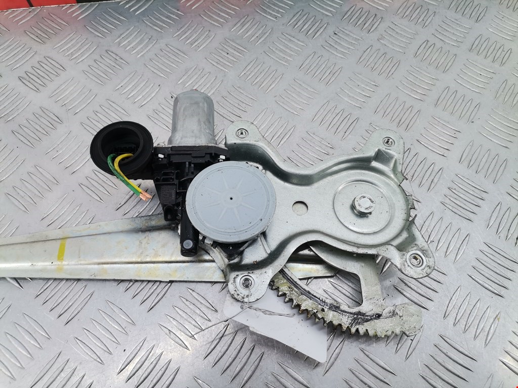 Стеклоподъемник задний левый TOYOTA RAV 4 XA30 2006-2012