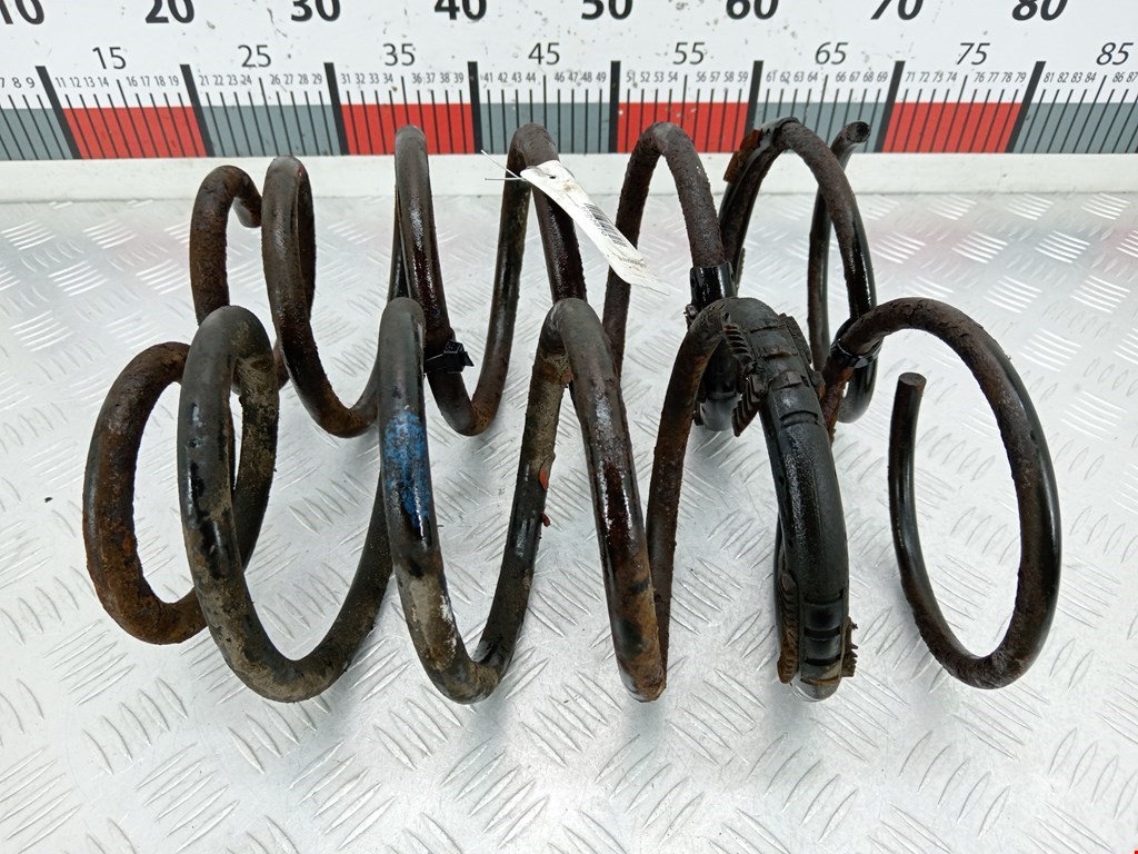 Пружина задняя левая/правая VOLKSWAGEN Passat B5 1997-2005