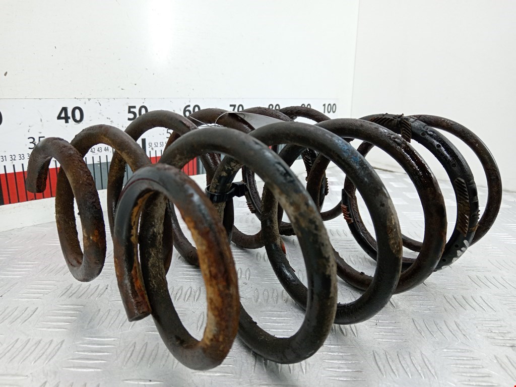 Пружина задняя левая/правая VOLKSWAGEN Passat B5 1997-2005