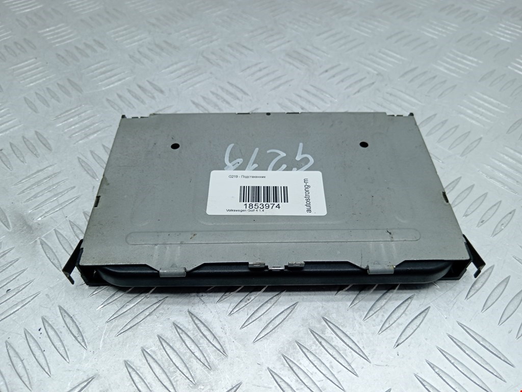 Подстаканник VOLKSWAGEN Golf IV 1997-2003