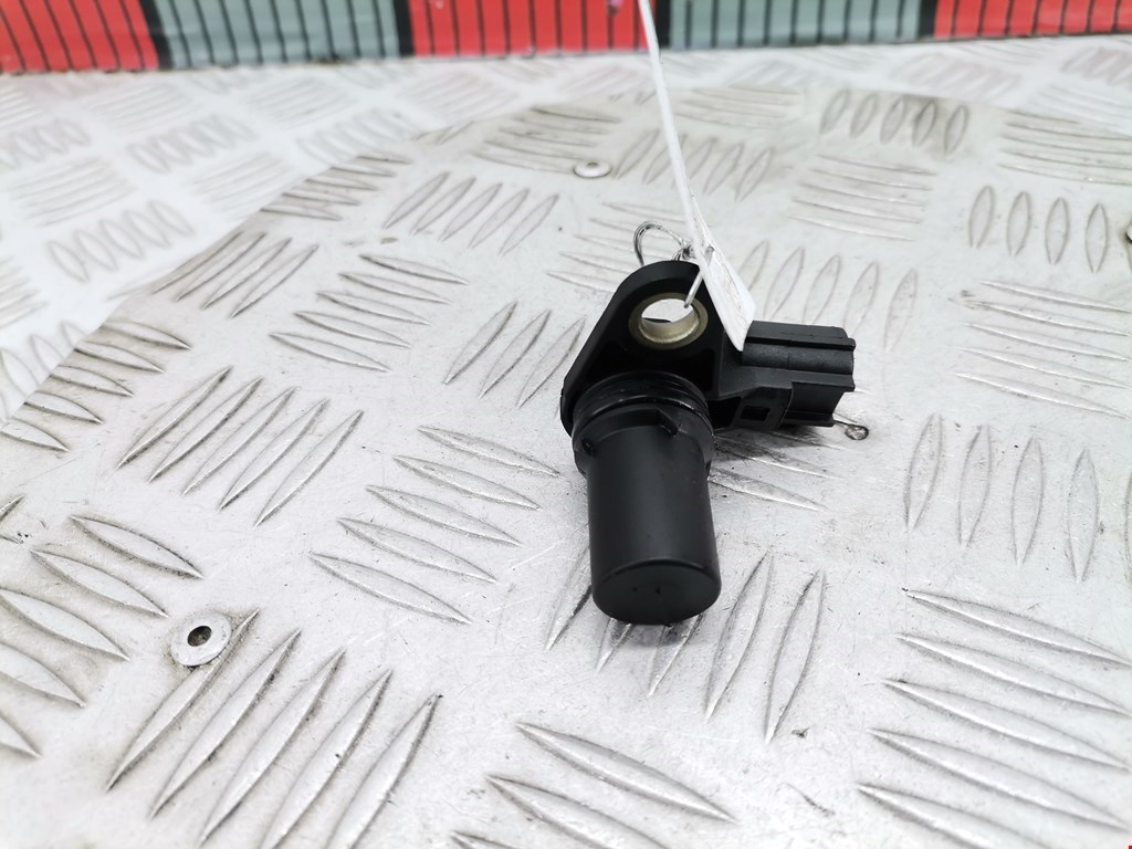 Датчик положения распредвала FORD Focus II 2005-2011