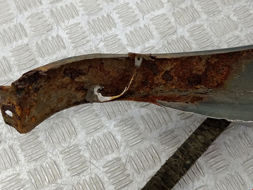 Крыло переднее правое VOLKSWAGEN Sharan 1995-2010