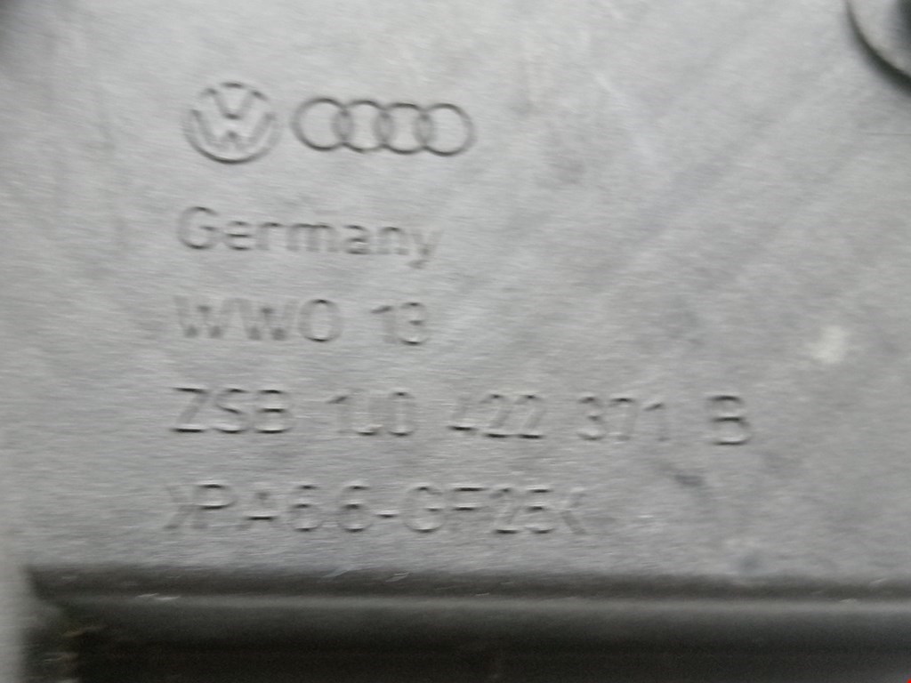 Бачок ГУР (гидроусилителя) VOLKSWAGEN Golf IV 1997-2003