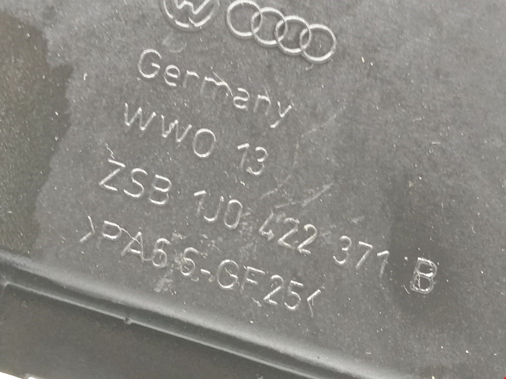 Бачок ГУР (гидроусилителя) VOLKSWAGEN Golf IV 1997-2003