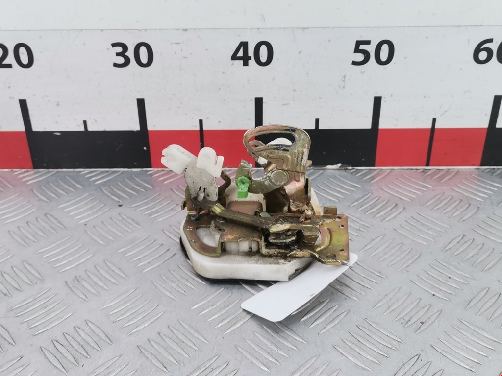 Замок двери задней правой MITSUBISHI Pajero Sport 1998-2008