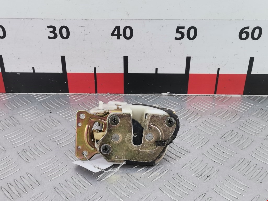 Замок двери задней правой MITSUBISHI Pajero Sport 1998-2008