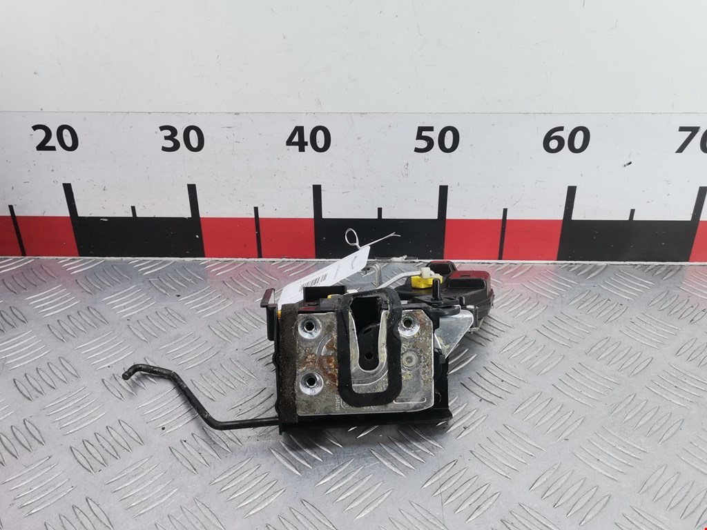 Замок двери задней левой KIA Rio II 2005-2011