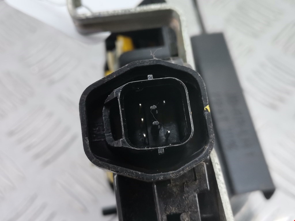 Замок двери задней левой KIA Rio II 2005-2011