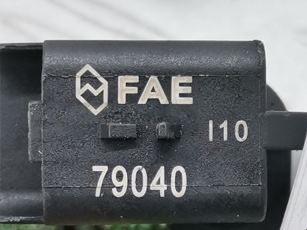 Датчик положения распредвала PEUGEOT 308 2007-2015