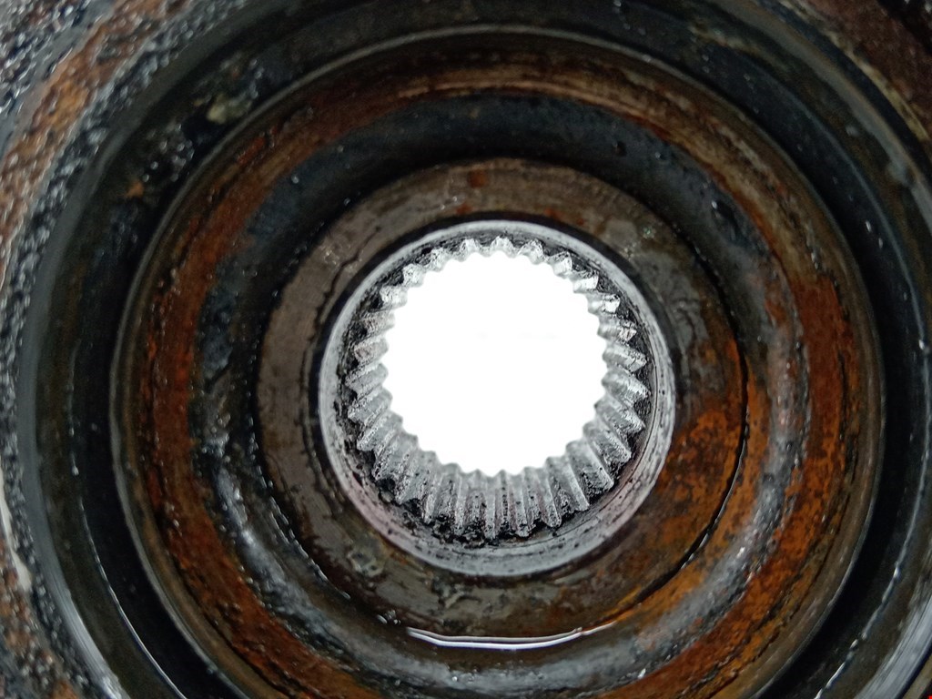 Ступица передняя левая MAZDA Xedos 6 1992-1999