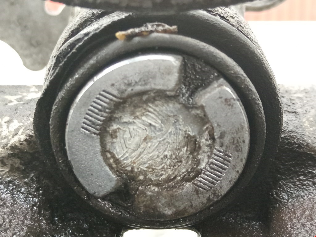 Суппорт задний правый AUDI A4 B5 1995-2001