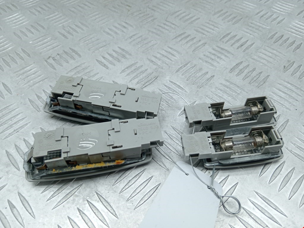 Плафон салонный (салона фонарь) SEAT Toledo 1998-2004