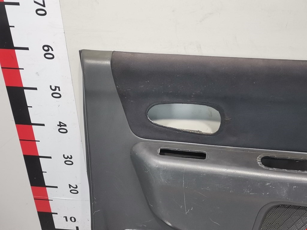 Обшивка двери задняя правая MITSUBISHI Pajero Sport 1998-2008