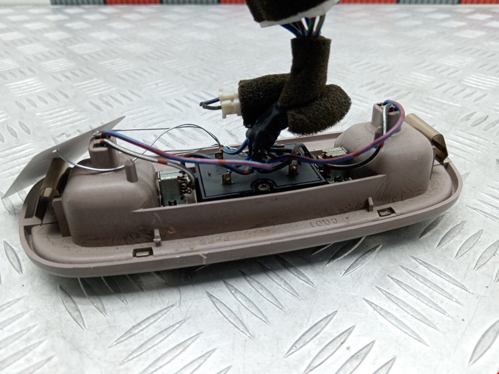 Плафон салонный (салона фонарь) MAZDA Xedos 6 1992-1999