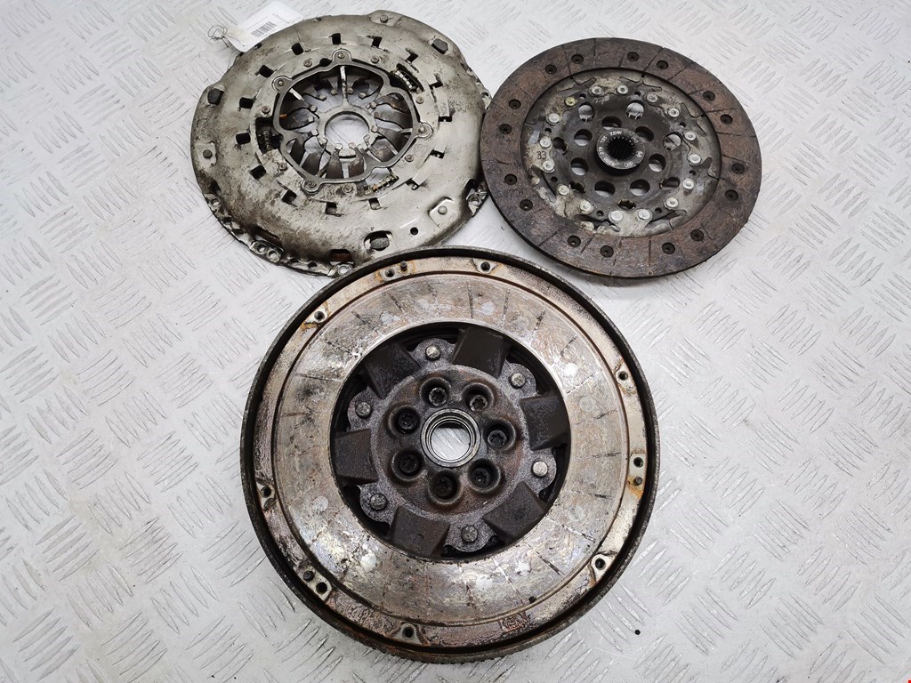 Маховик (демпфер сцепления) RENAULT Scenic II 2003-2010