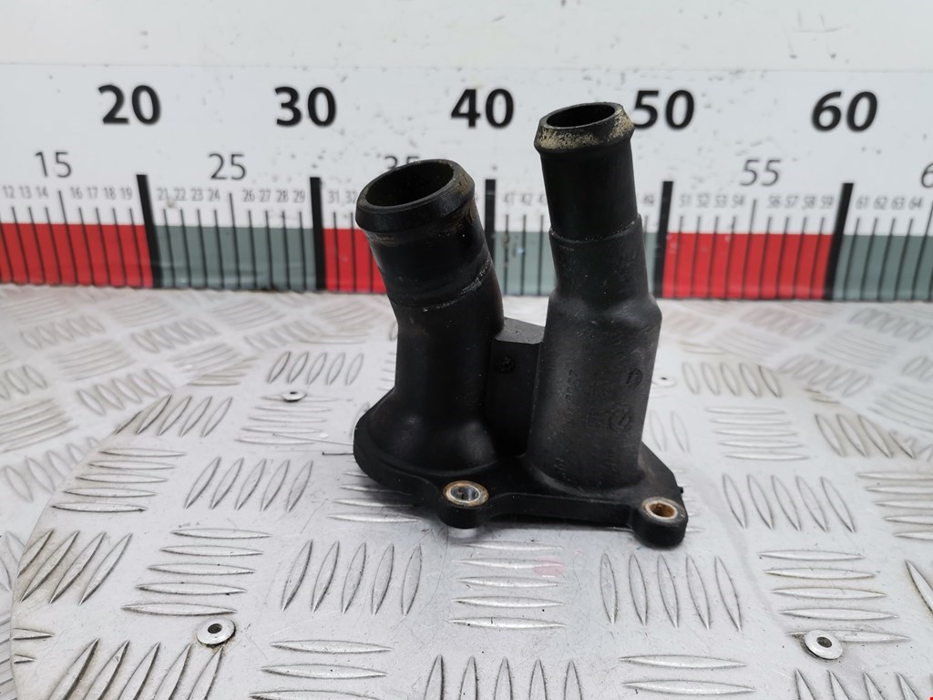 Корпус термостата FORD Focus II 2005-2011