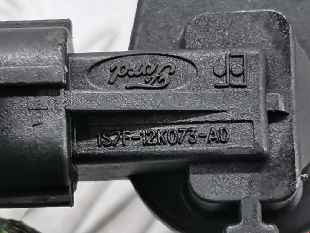 Датчик положения распредвала FORD Mondeo III 2000-2007