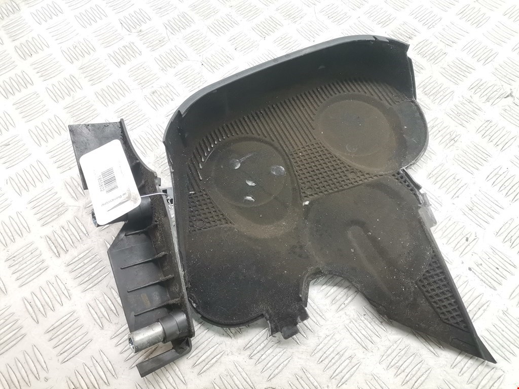 Кожух ремня (ГРМ генератора гидроусилителя помпы) Audi A6 C6 (2004-2011)