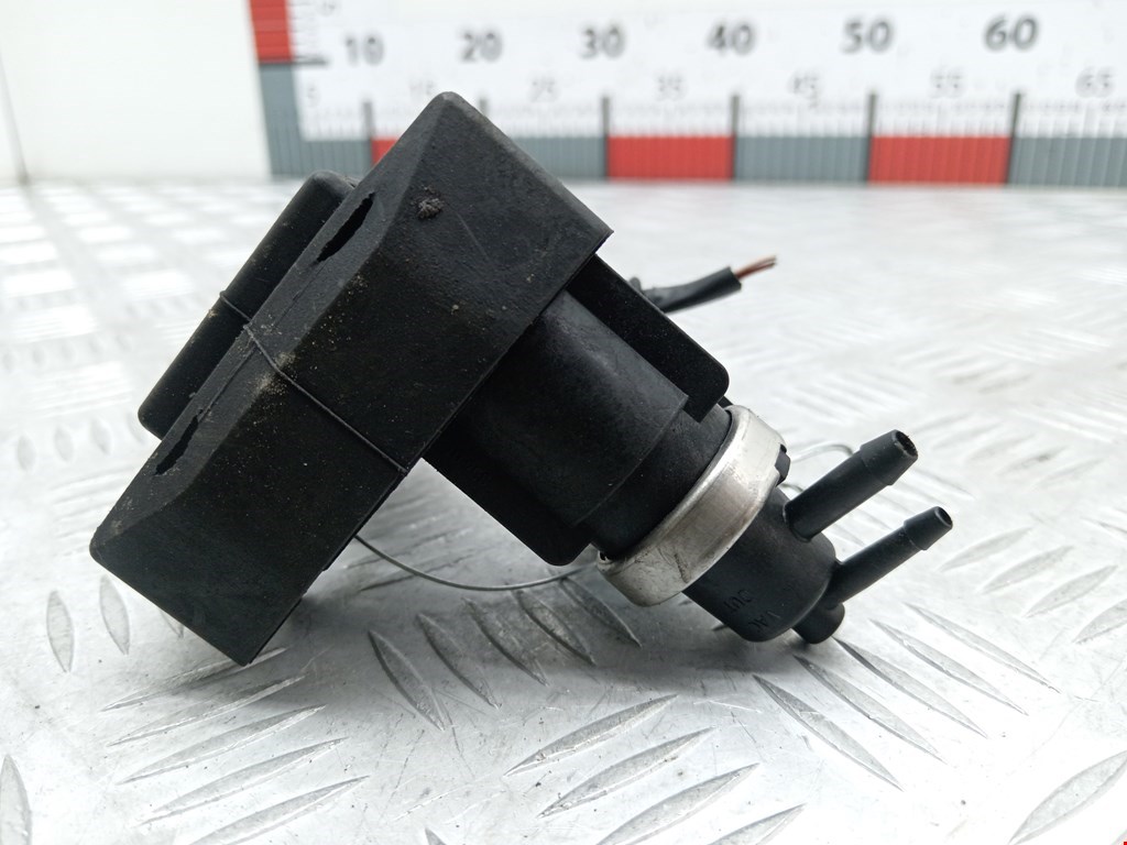 Преобразователь давления (соленоид наддува/EGR) Volkswagen Passat 5 GP (2000-2005)