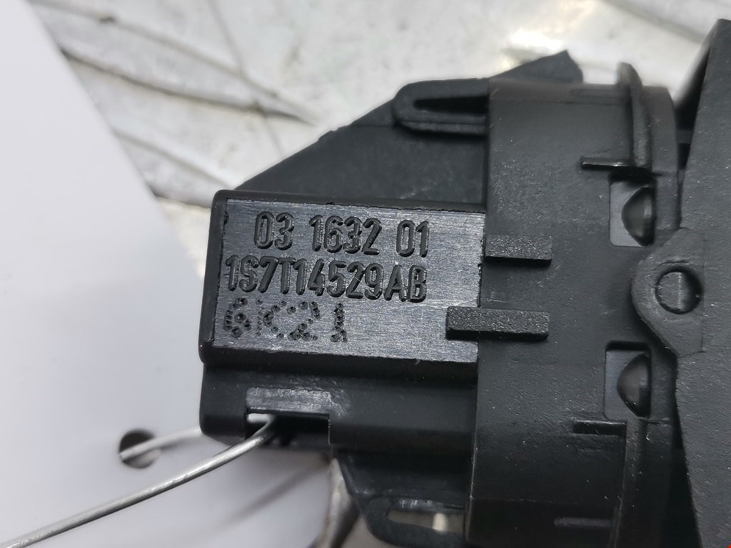 Кнопка стеклоподъемника FORD Mondeo III 2000-2007