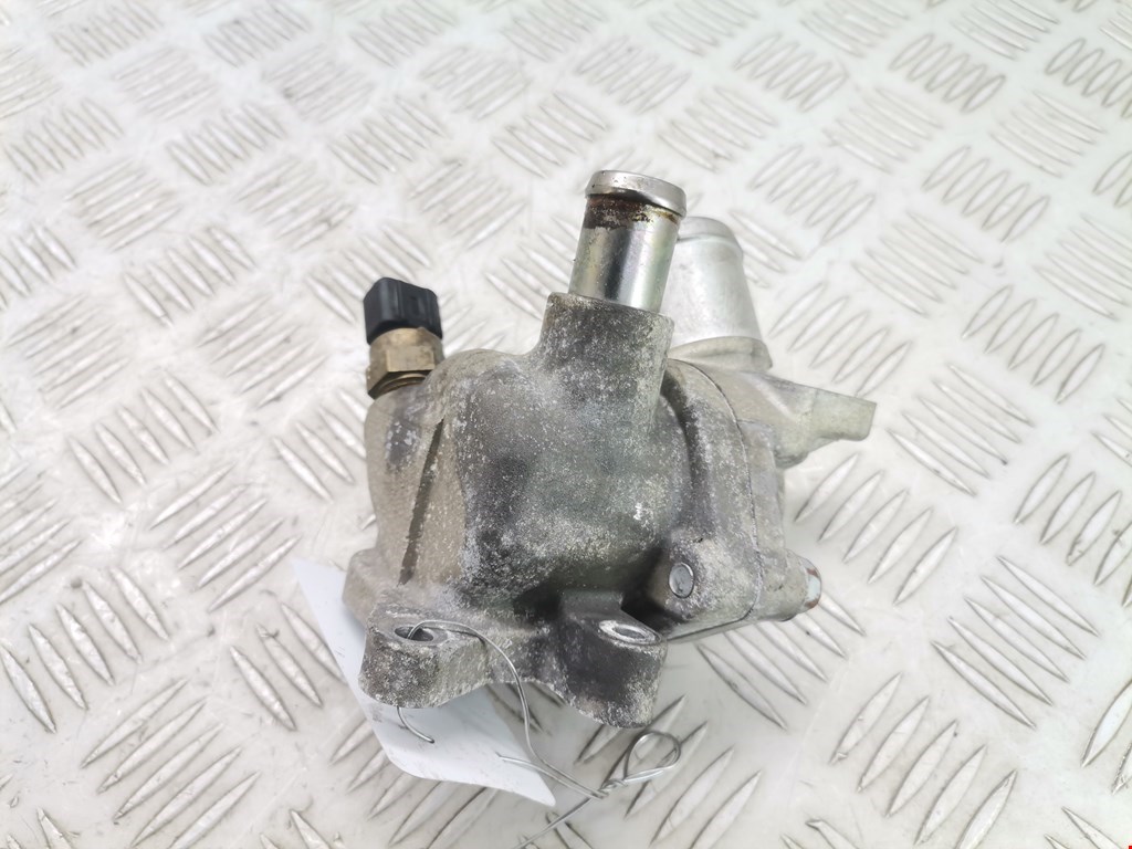 Корпус термостата KIA Carens 2006-2012