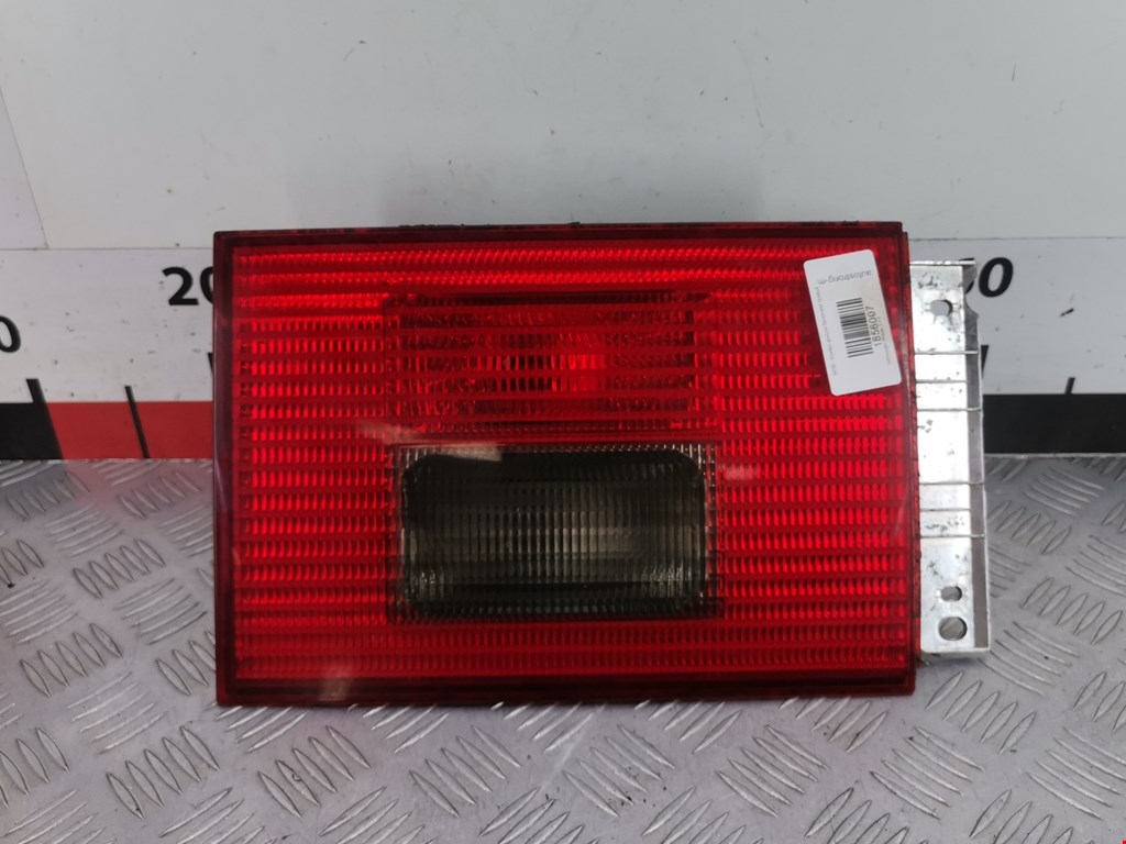 Фонарь задний внутренний правый VOLKSWAGEN Sharan 1995-2010
