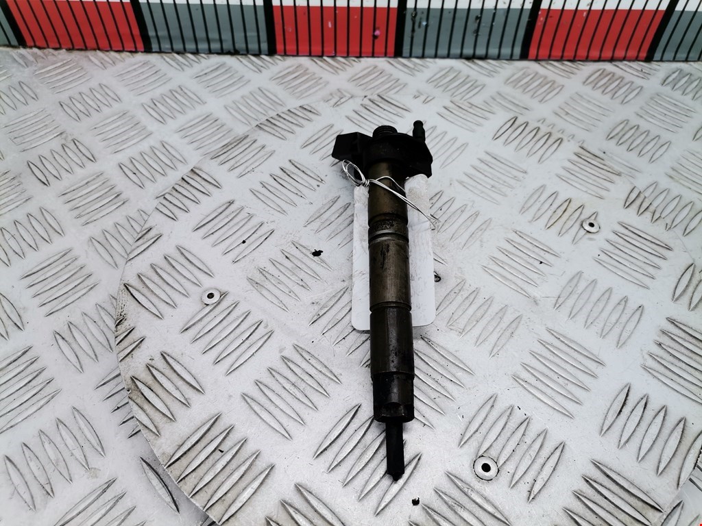 Форсунка дизельная электрическая MERCEDES-BENZ R-Class W251 2005-2017