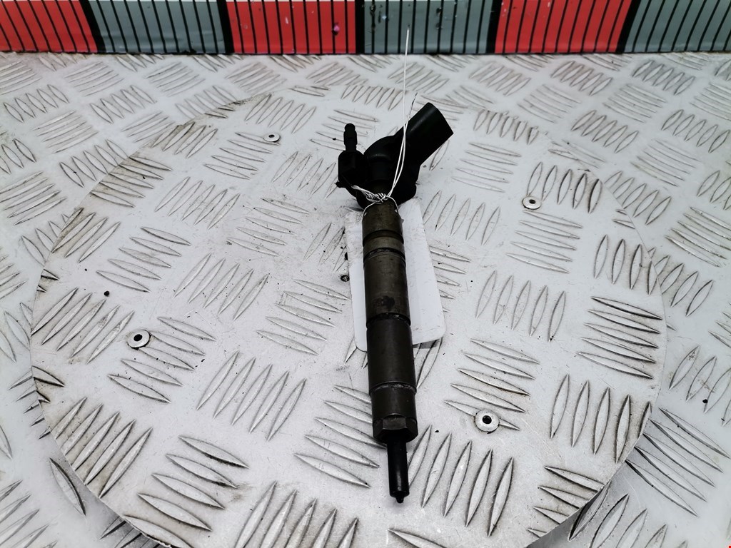 Форсунка дизельная электрическая MERCEDES-BENZ R-Class W251 2005-2017