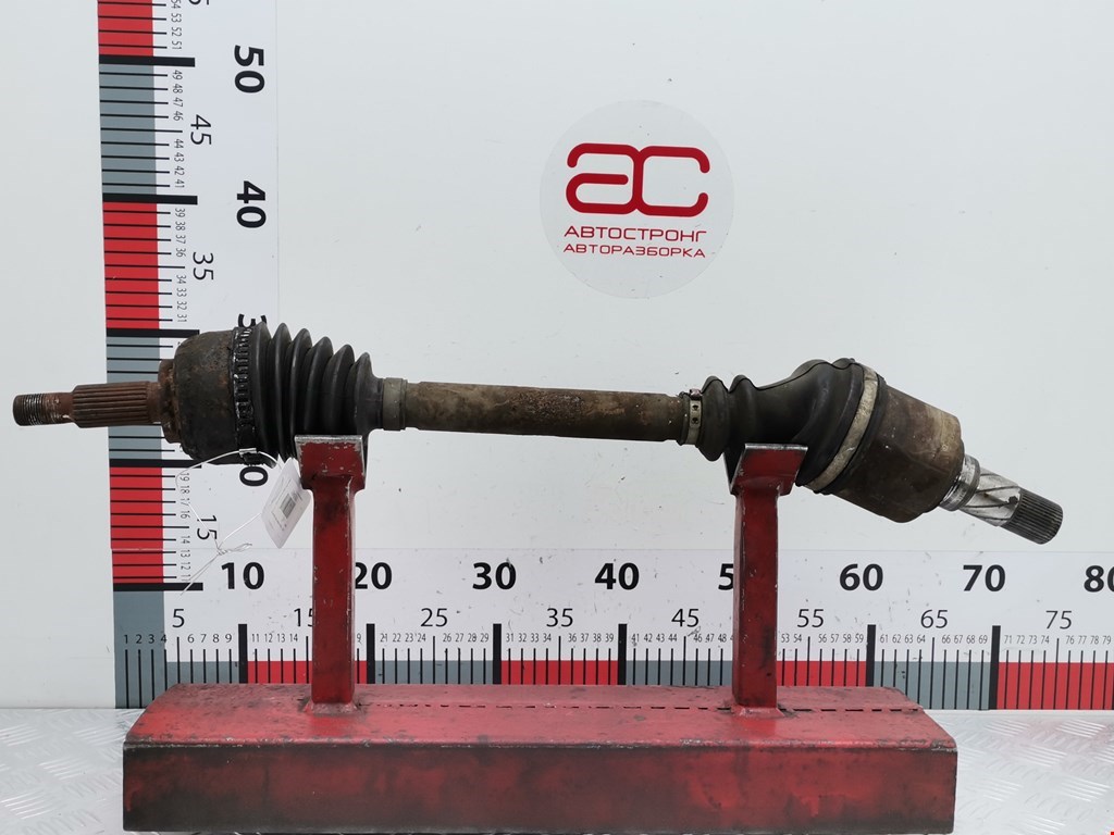 Полуось передняя левая (приводной вал шрус) Renault Megane 2 (2002-2009)