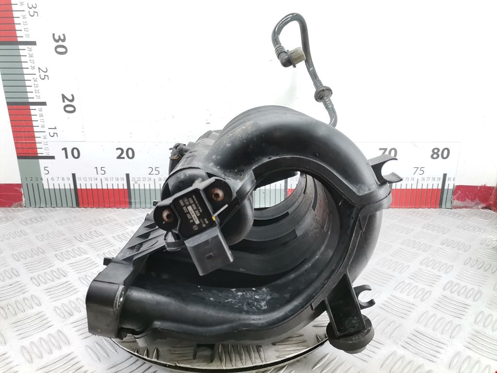 Коллектор впускной VOLKSWAGEN Fox 2005-2011