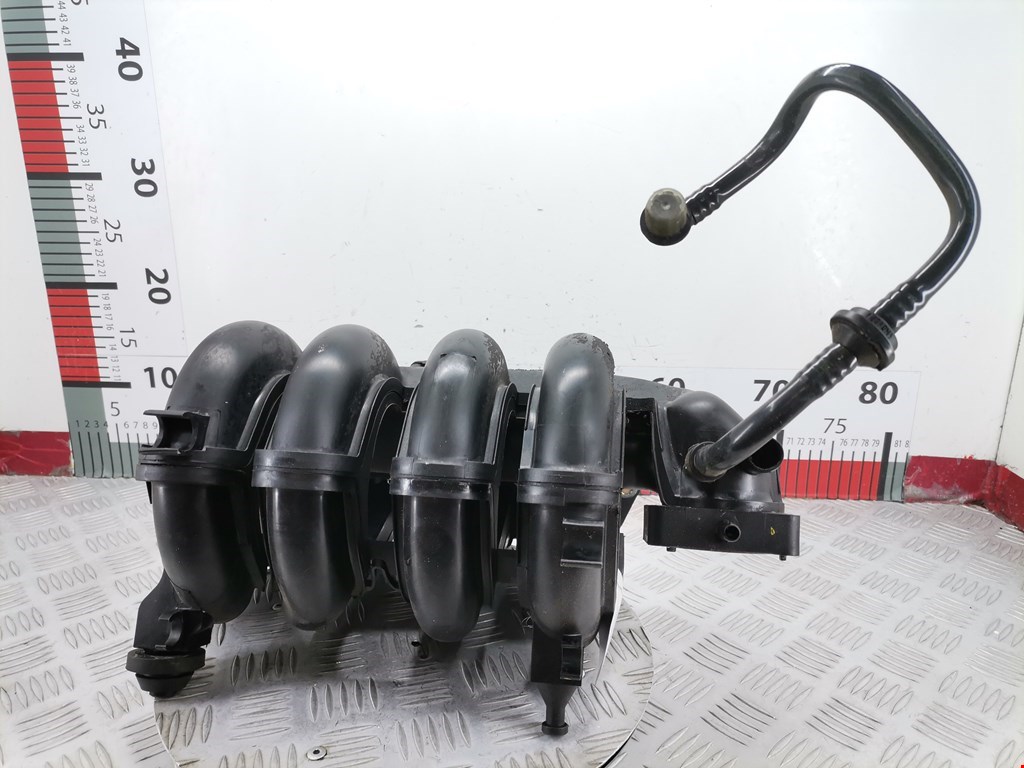 Коллектор впускной VOLKSWAGEN Fox 2005-2011