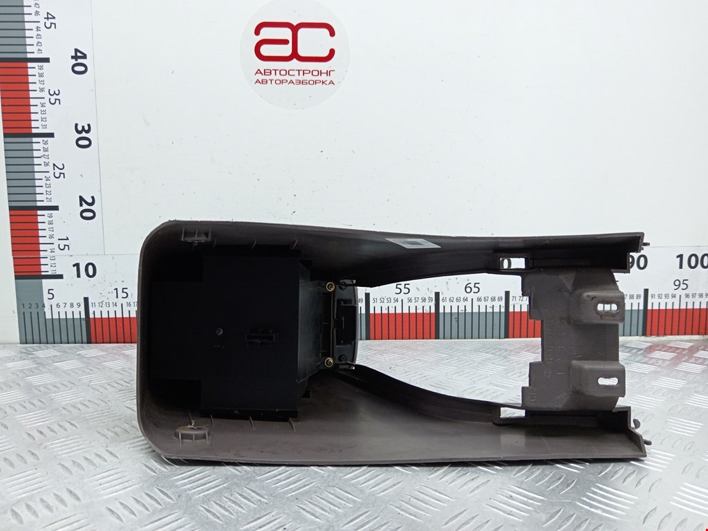 Подлокотник в салон MAZDA Xedos 6 1992-1999