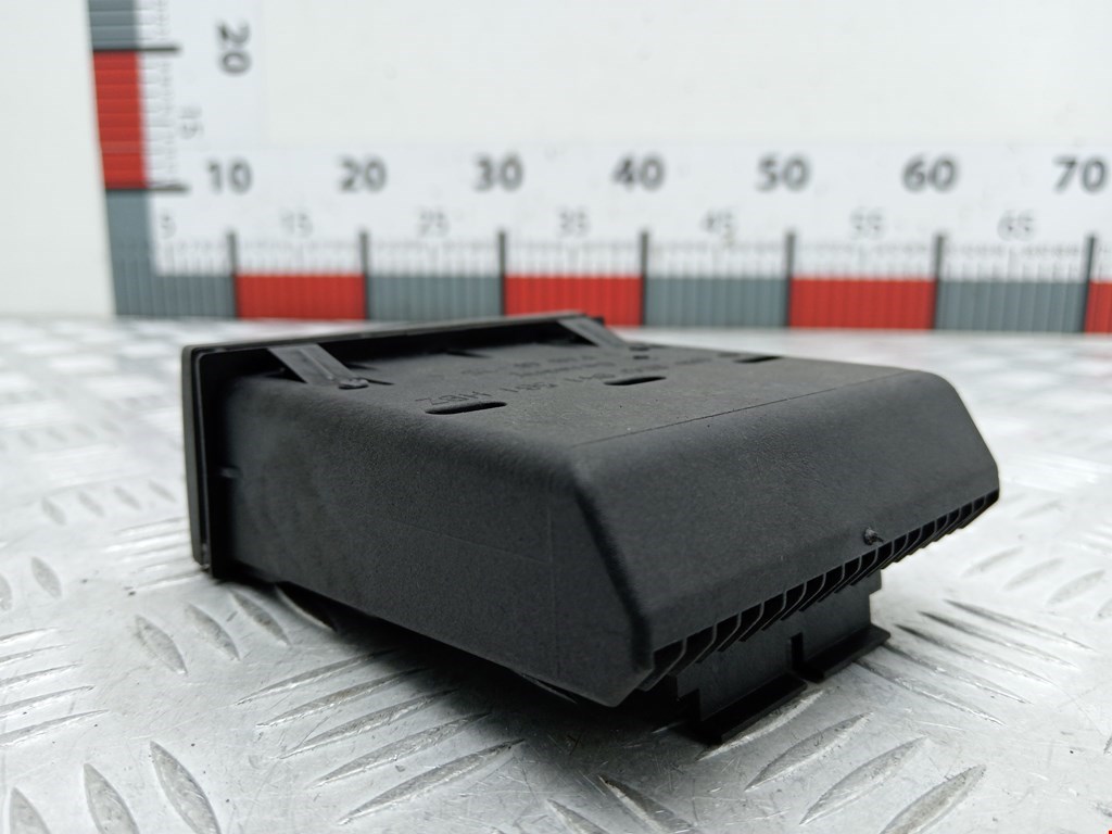 Бардачок AUDI A4 B5 1995-2001