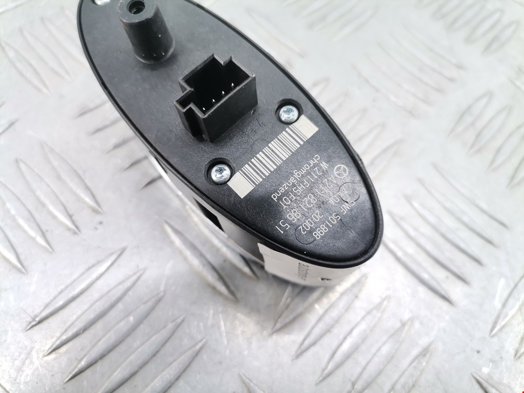 Кнопка стеклоподъемника MERCEDES-BENZ E-Class W211, S211 2002-2009