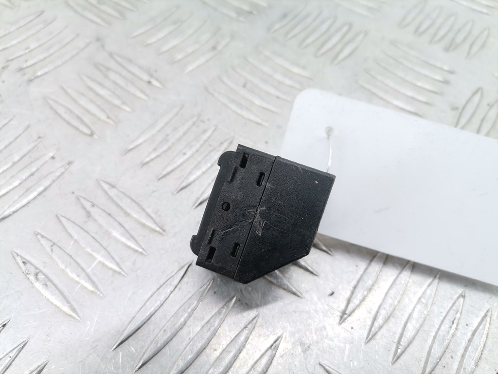 Кнопка стеклоподъемника VOLKSWAGEN Passat B5 1997-2005