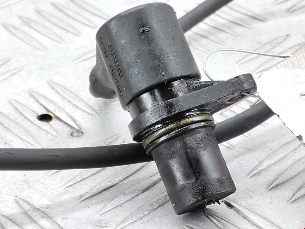 Датчик положения коленвала VOLKSWAGEN Passat B5 1997-2005