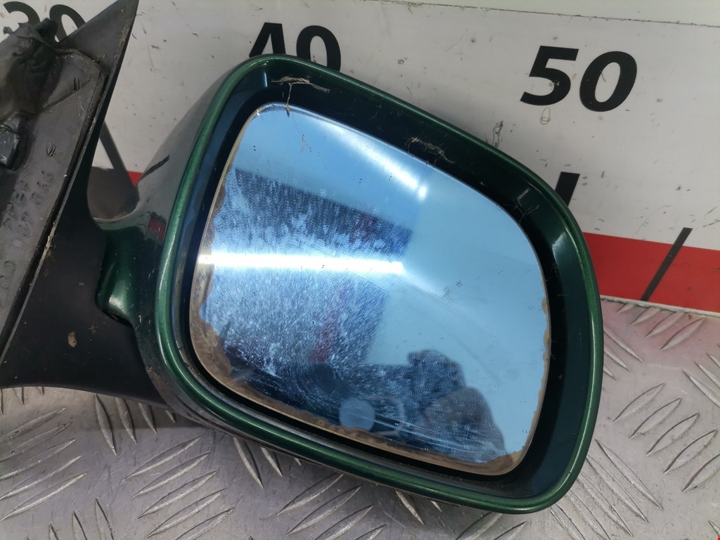 Зеркало правое AUDI A4 B5 1995-2001