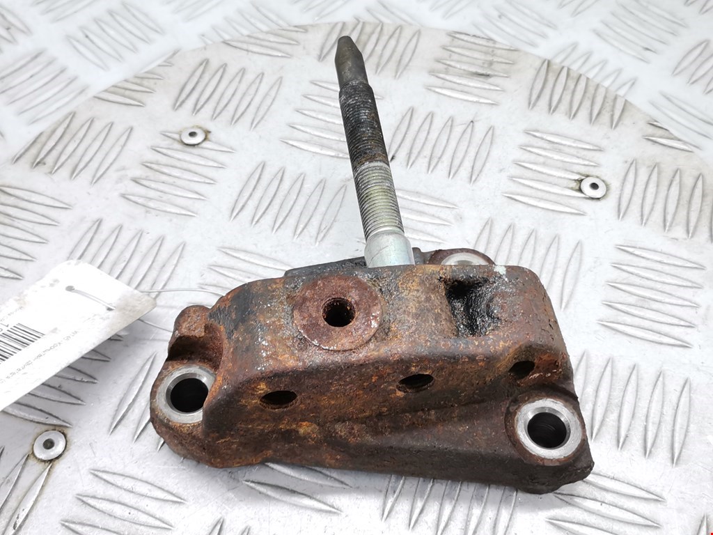 Кронштейн (крепление лапа) двигателя Honda CR-V 3 (2006-2012)