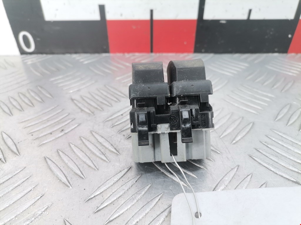 Блок управления стеклоподъемниками RENAULT Twingo 2007-2014