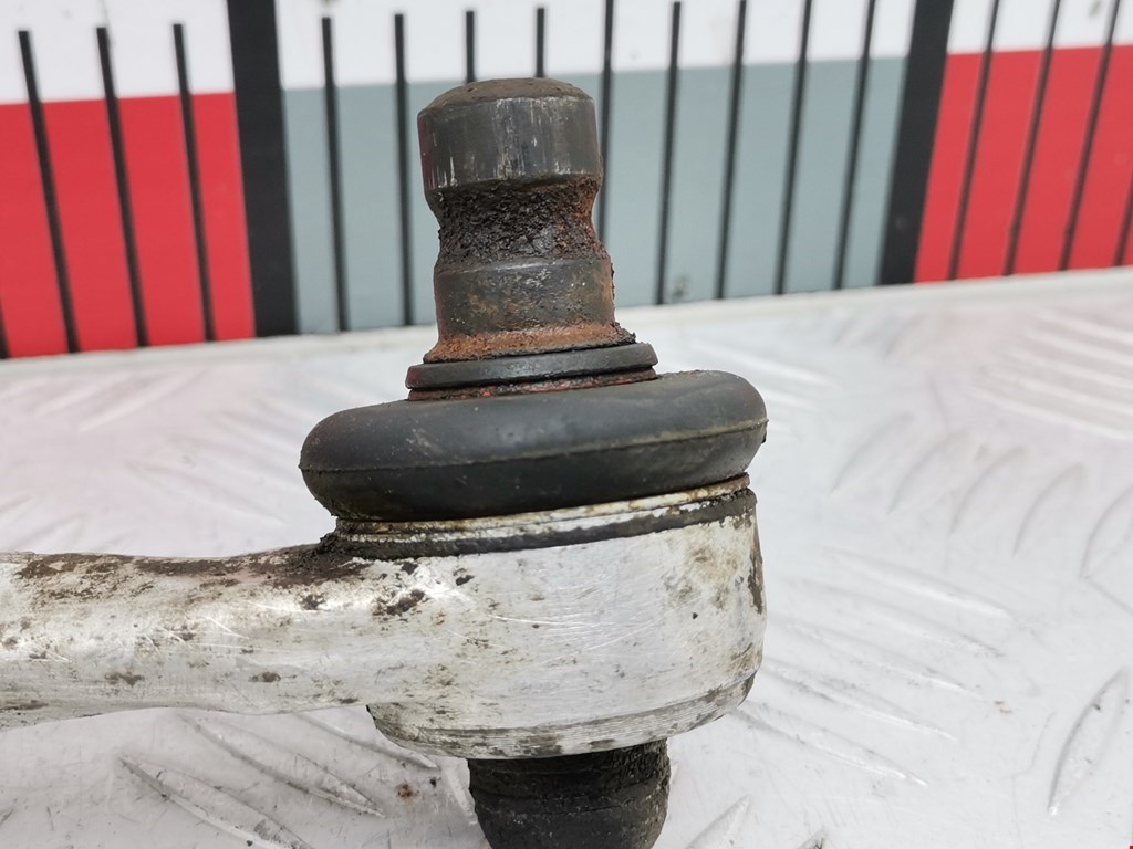 Рычаг передний правый VOLKSWAGEN Passat B5 1997-2005