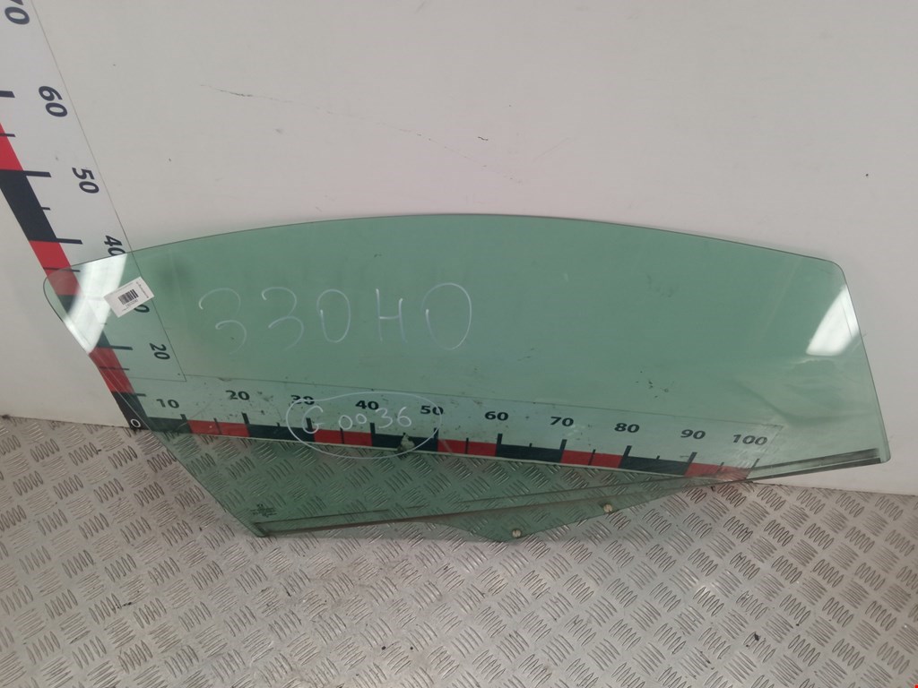 Стекло двери передней правой Peugeot 207 (2006-2014)