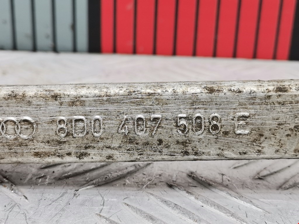 Рычаг передний правый VOLKSWAGEN Passat B5 1997-2005