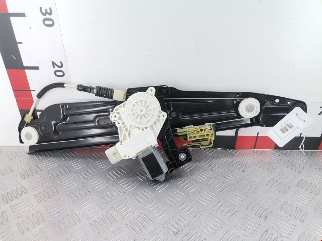 Стеклоподъемник задний правый BMW 5er 5 серия F10/F11/F07 2009-2017