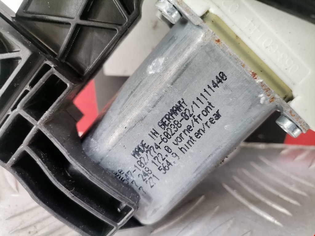 Стеклоподъемник задний правый BMW 5er 5 серия F10/F11/F07 2009-2017