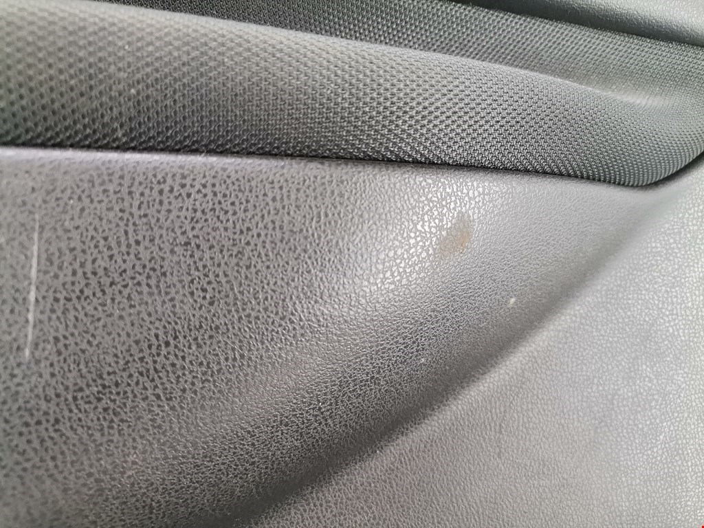 Обшивка двери задняя левая NISSAN Qashqai J10 2006-2013