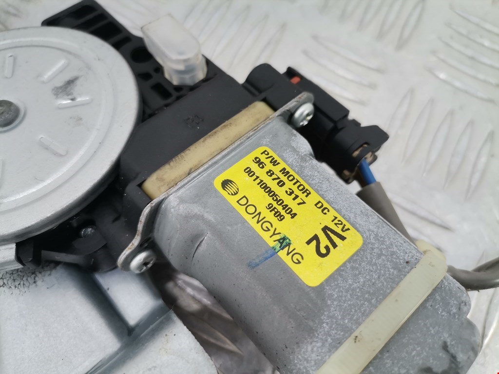 Стеклоподъемник передний правый CHEVROLET Aveo T200 2003-2008