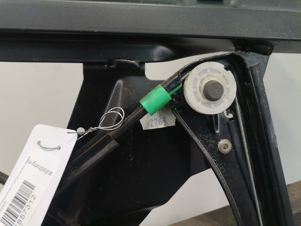 Стеклоподъемник передний правый AUDI A4 B5 1995-2001