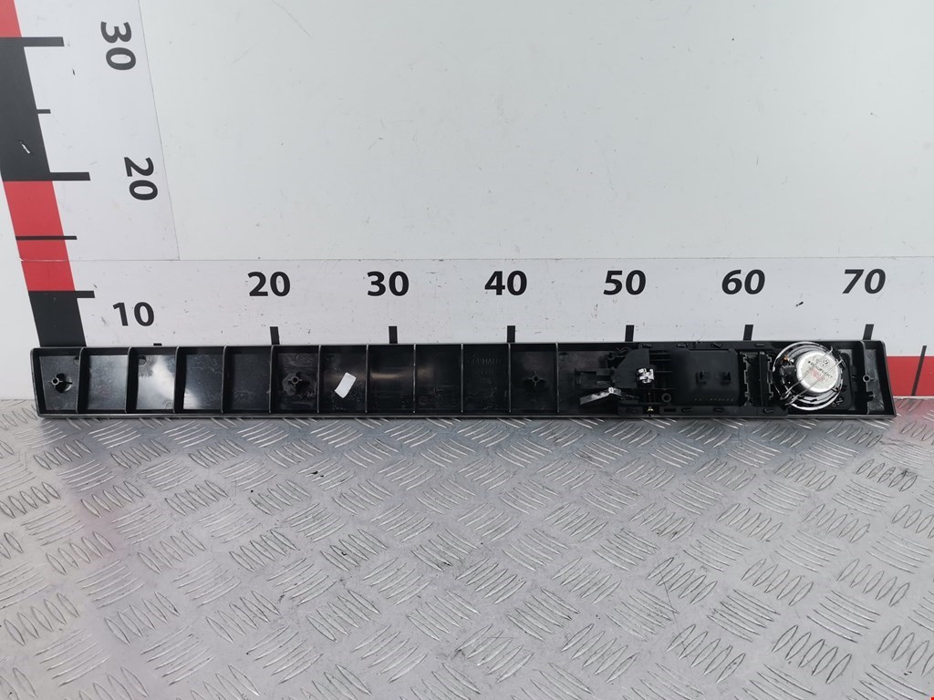 Ручка дверная задняя внутренняя правая VOLKSWAGEN Touareg 2002-2010