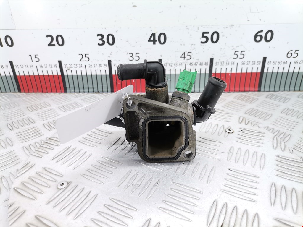 Корпус термостата FIAT Grande Punto 2005-2009